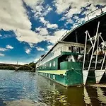 Tekne Rohan Boat 3*