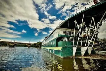 Hotel en barco Rohan Boat 3*